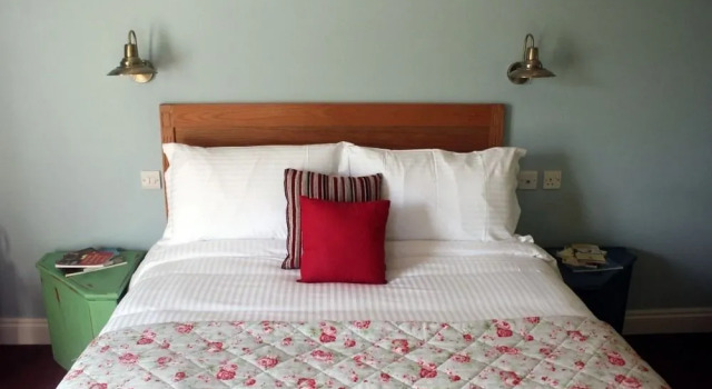 The Roebuck Inn, Забронировать Отель Отели Исторического графства Суссекса 3 звезды, 3*
