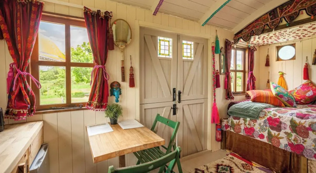 Orchard View Shepherds Hut, Забронировать Отель Хенфилд Западный Суссекс