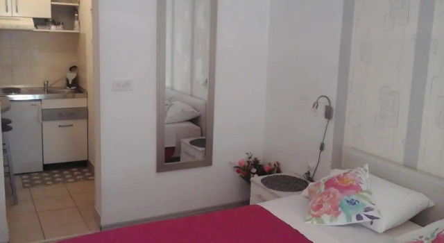 Студия Apartments Teo 1