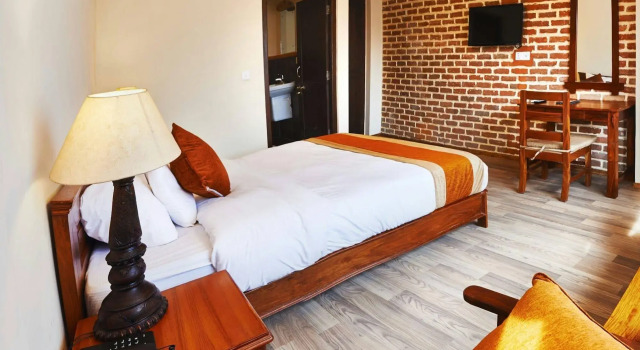 Golden Temple Inn, Забронировать Отель Катманду провинция Багмати-Прадеш
