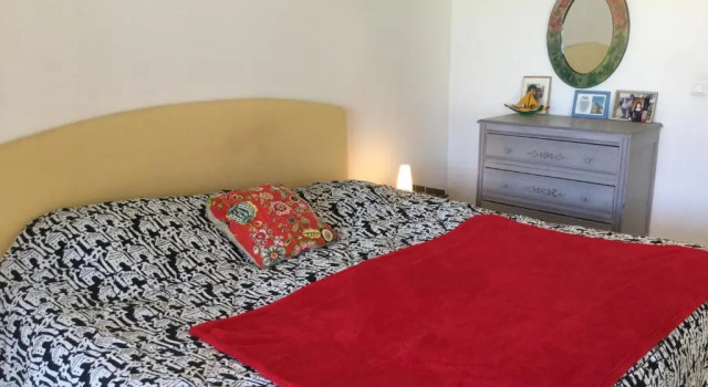 Agréable Maison de Vacances avec Piscine Privée, située à Robion au cœur du Luberon, avec une jolie vue, 8 personnes, LS2-293 PASCO, Boek Hotel Robion Luberon