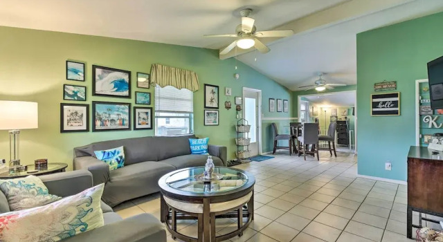 North Port Escape w/ Pool ~ 12 Mi to Beach!, Prenota Hotel North Port Florida