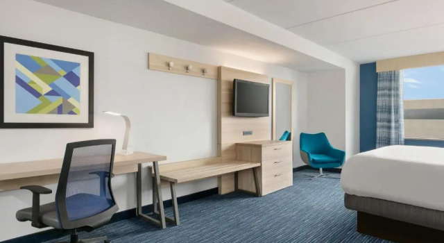 Номер Standard Holiday Inn Express Hotel & Suites Norfolk Airport by IHG