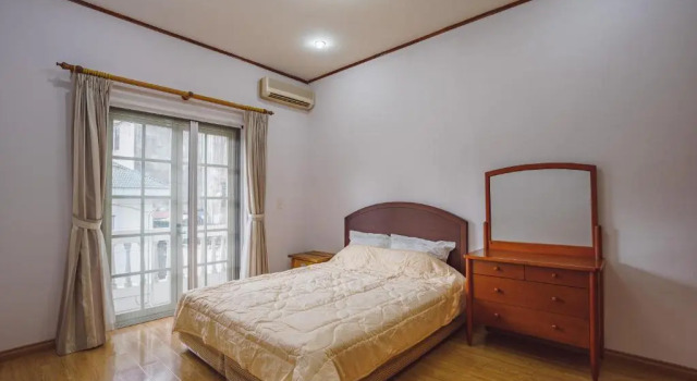 Студия Coco Flower Village Serviced Apartment