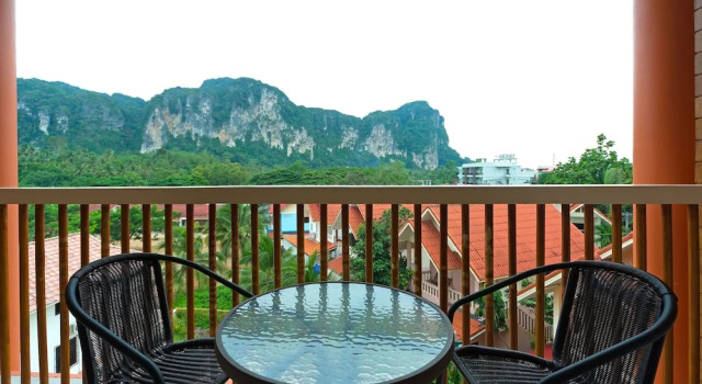 Семейный номер Standard с балконом Aonang Regent Hotel