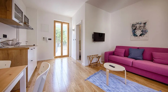 Apartments Villa Glorija, Prenota Appartamento Komiza 