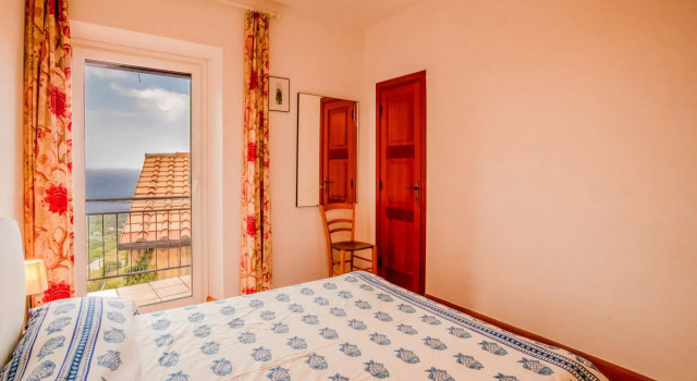 Apartment in the main square of Capoliveri with sea view-In Piazza Vista Mare, Book Apartment Capoliveri Elba