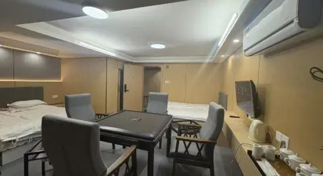 Люкс Deluxe 6 Plus 1 Fashion Hotel