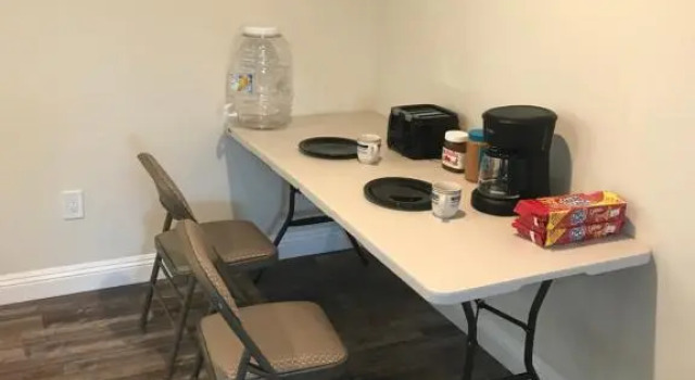 A1 LA City Hostel
