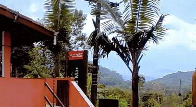 Семейный люкс с балконом Chalés Carioca Prumirim Ubatuba