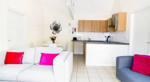 Linney, Book Hotel Hoteller i Shaftesbury med parkering, Parkering