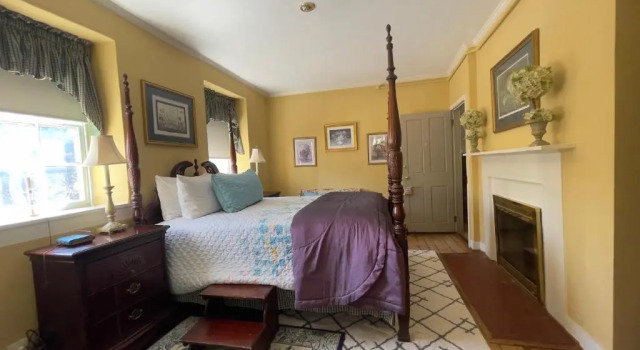 The Wayside Inn Bed & Breakfast, Rezerwuj Bed and Breakfast Hotele w Maryland z parkingiem, Parking