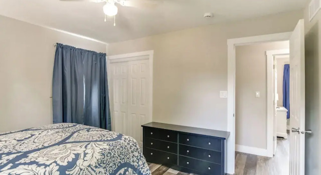 4 Mi to Big Creek State Park: Spacious Family Home, Buchen Sie Ferienhaus Polk City Iowa