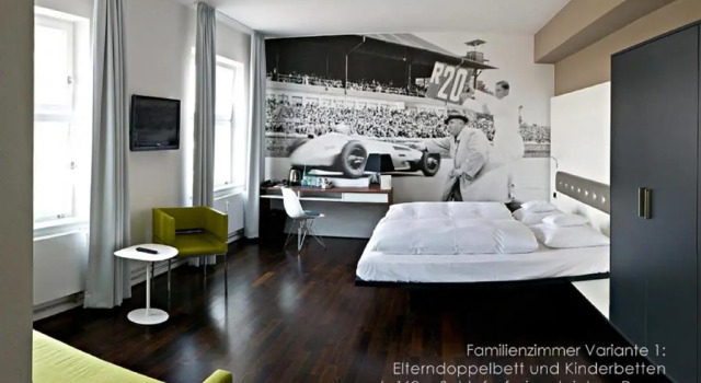 Трёхместный номер Standard V8 Hotel Motorworld Region Stuttgart, BW Premier Collection
