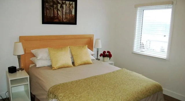 Singing Marmot Guest Suites, Buchen Sie Pension  