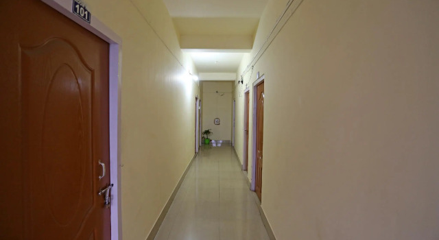OYO Flagship 41355 Shree Krishna Guest House, Book Pension Gæstehuse i Assam, Pension