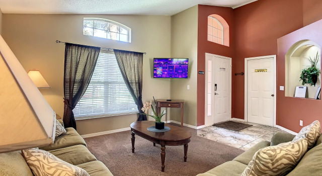 Emerald Island Resort 4 bed 3 Bath With Pool spa