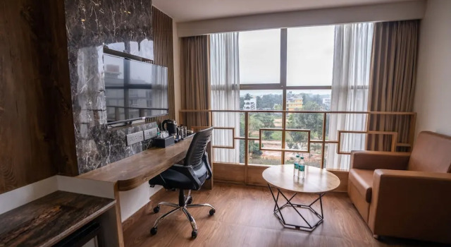 Люкс Clarks Inn , Airport Bangalore