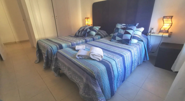Fantastic apartment in Beach Front Complex in Calahonda - Doña Lola - CS129, Prenota Appartamento Hotel a Costa Tropical con piscina, Piscina