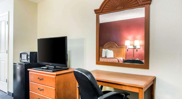 Rodeway Inn, Buchen Sie Hotel LaGrange Georgia