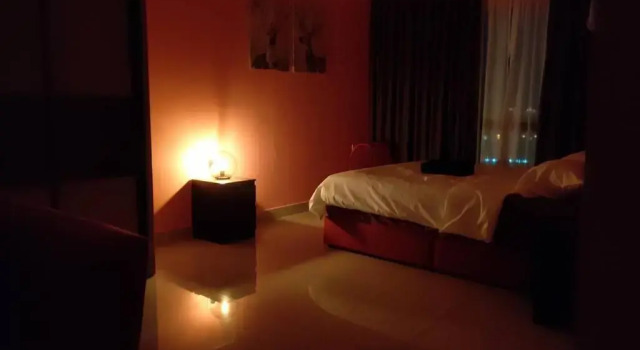 HB1611 Lake view studio unit,Hyve, Cyberjaya, Free WiFi, Netflix, Pool, Free Parking