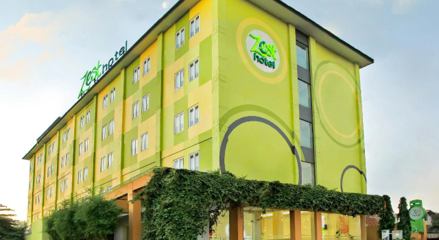 Zest Hotel Yogyakarta, Rezerwuj Hotel Hotele 3-gwiazdkowe w Pakualaman, 3*