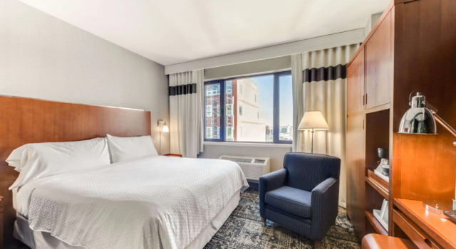 Двухместный номер Vista LIC Hotel, Premier Collection by Best Western