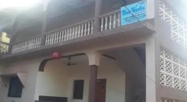 Hotel Yesho Holiday, Забронировать Отель Калангут Северный Гоа, рядом с Пляж Калангут