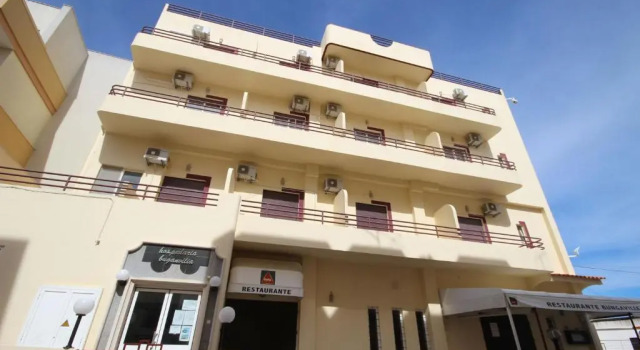 Hospedaria Buganvilia Alvor, Забронировать Отель Отели Алгарви с парковкой, Парковка