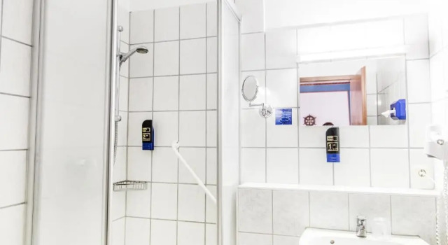 Одноместный номер Standard с балконом Hotel Tum Stüürmann