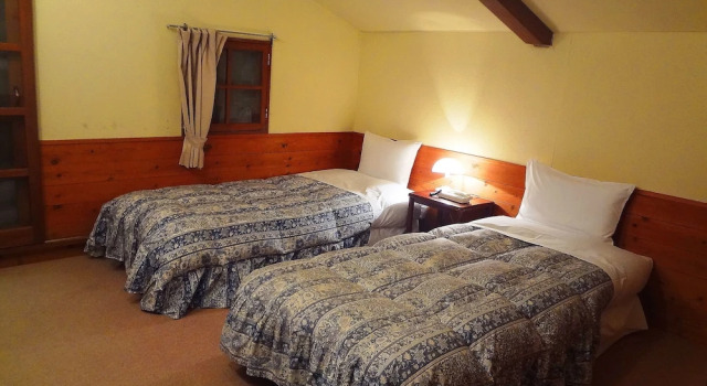 Guest house Maroudo, Prenota Affittacamere  