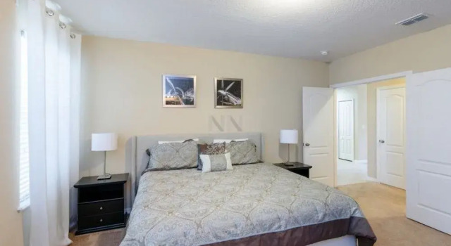 Special Vacation Home 5 Bedrooms home by RedAwning, Забронировать Отель Loughman Orlando Metropolitan Area