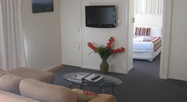 Апартаменты Rainbow Getaway Holiday Apartments