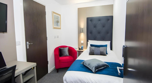 Abbey Hotel, Забронировать Отель Отели Англии 3 звезды, 3*