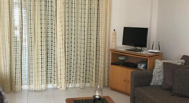 Ikaria Village Apt 201, Book Apartment Hotels in Chlorakas with a Pool, Swimming Pool