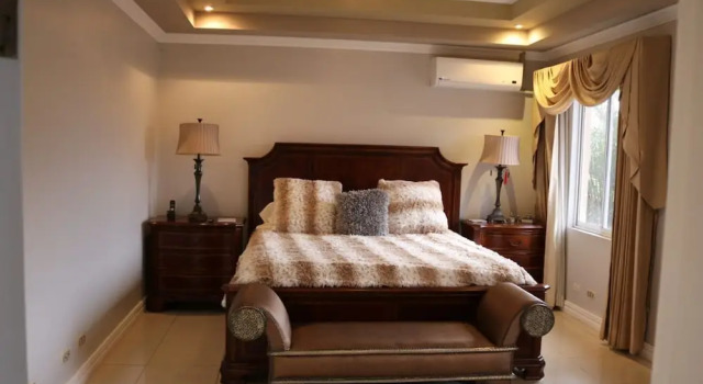 Deluxe Property in Cariari