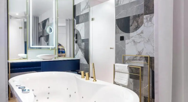 Апартаменты Standard Hotel Golden Queen