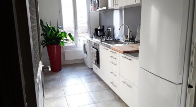 Апартаменты Apartment with Car Park - Bastille Neighborhood