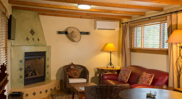Blue Iguana Inn, Забронировать Отель СПА-отели Охай, SPA-услуги