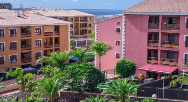 Apartment in Palm Mar PM120, Prenota Appartamento Hotel a Tenerife con piscina, Piscina
