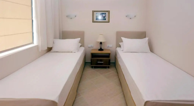 Апартаменты Sunrise River Beach Resort