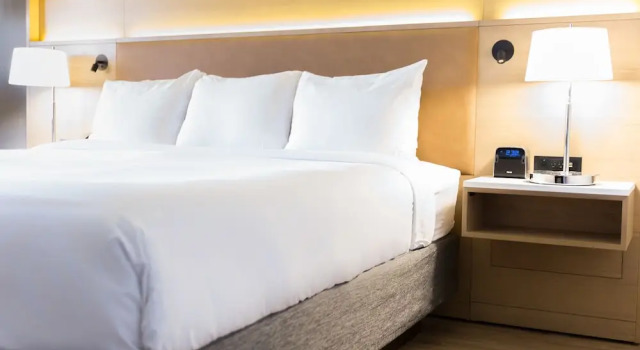 Четырёхместный люкс Radisson Hotel Sunnyvale - Silicon Valley