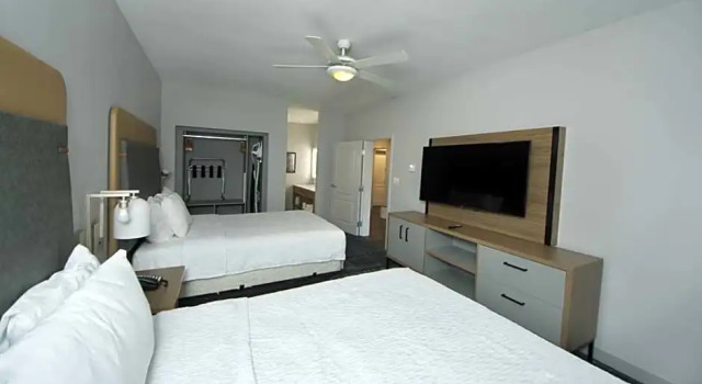 Двухместный люкс с 2 комнатами Homewood Beaumont, TX