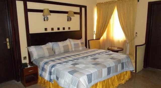 Vantage Beach Hotel and Resort, Book Ferieresort Maroko Eti-Osa