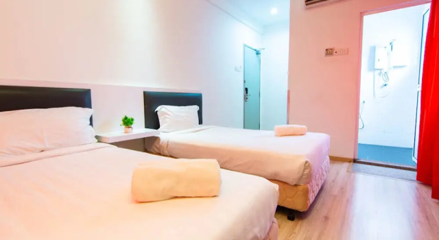 Семейный номер Standard Hotel Zamburger Plaza Mahkota
