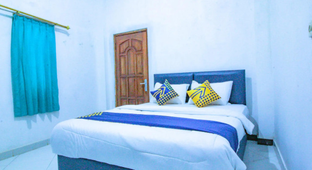 Standard Zimmer OYO 2226 Nurmega Jaya