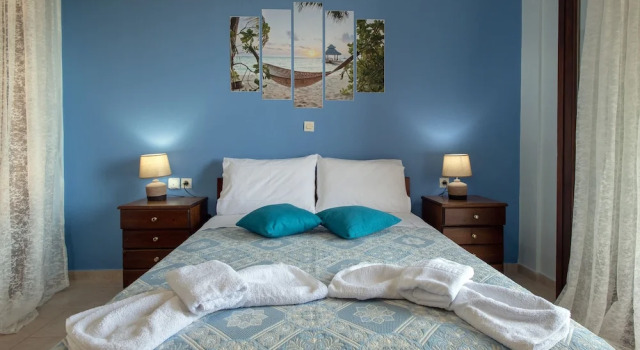 Апартаменты Comfort Sunset and Sunrise Apartments