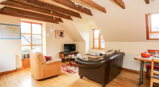 Коттедж Larch Cottage