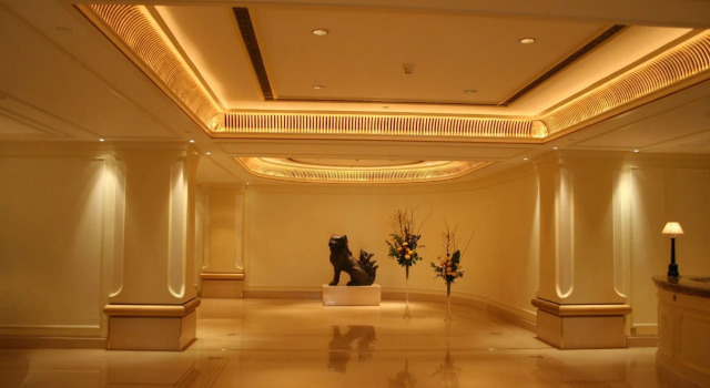Pangu 7 Star Hotel Beijing, Book Hotel Hoteller i Beijing Province med parkering, Parkering
