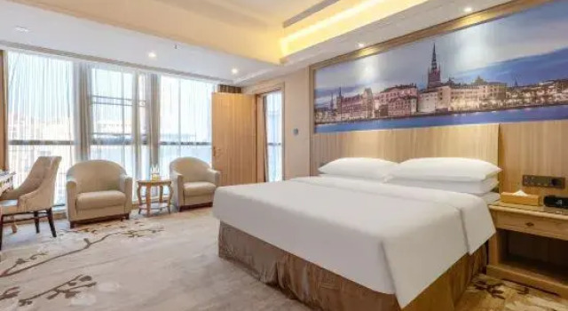Люкс с видом на улицу Vienna Hotel Shunde Longjia Exhibition Center